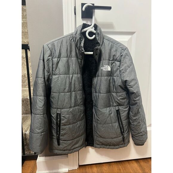 The North Face Boys' Reversible Mount Chimbo Hooded Reversible Jacket Gray - Picture 1 of 15